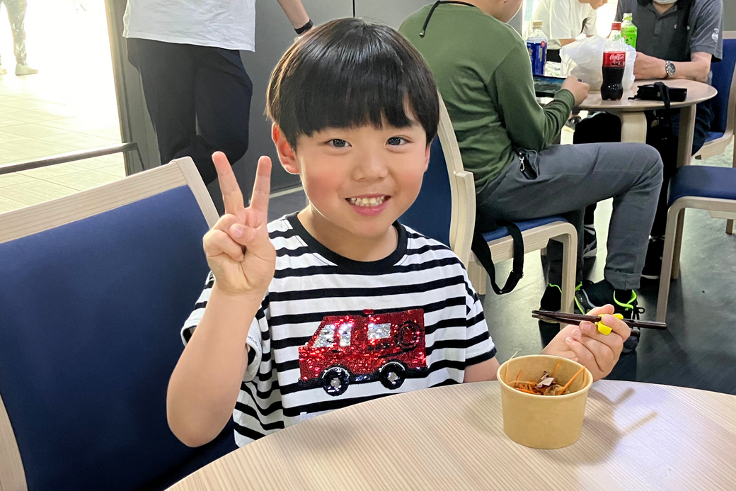 イベントレポート:親も子も笑顔があふれた、サラダ試食会