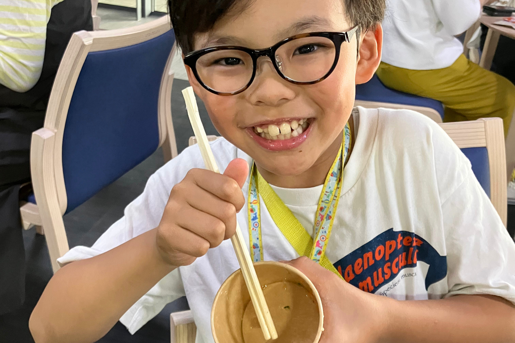 イベントレポート:親も子も笑顔があふれた、サラダ試食会