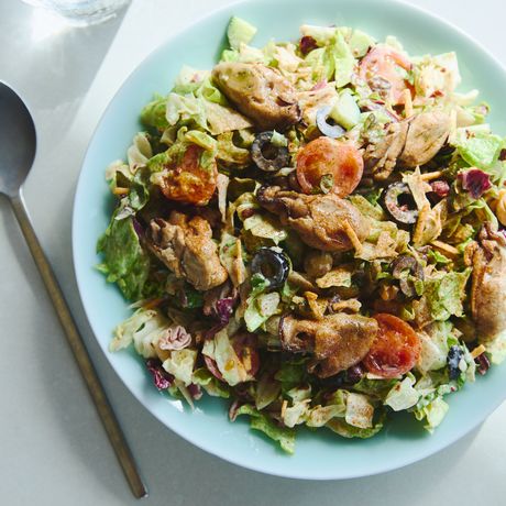 切って混ぜて完成！スモーク牡蠣のせメキシカンサラダ