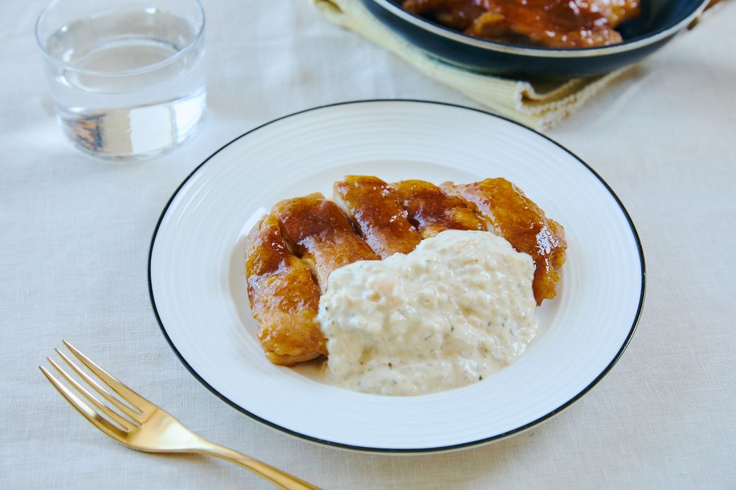 SNSで人気のワンパンおかずに合う！洗い物最小限で作れる「時短サラダ」3選