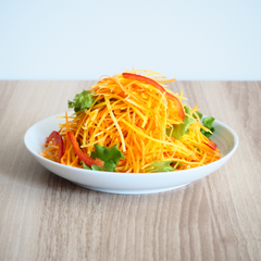 販売終了しました【期間限定】旬を味わうサラダ金美人参ミックス 130g｜サラダクラブ