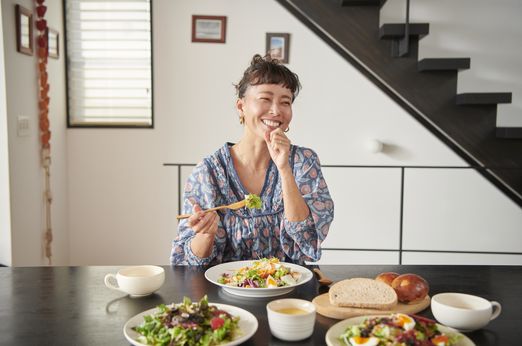 「毎日の食卓を支えてもらえる」。7歳のママであり、ヨガインストラクター渋木さやかさんのQummy体験記