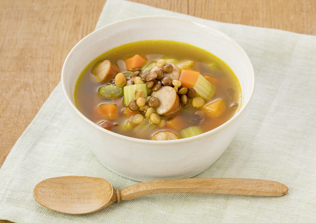 レンズ豆とウインナーのカレースープ